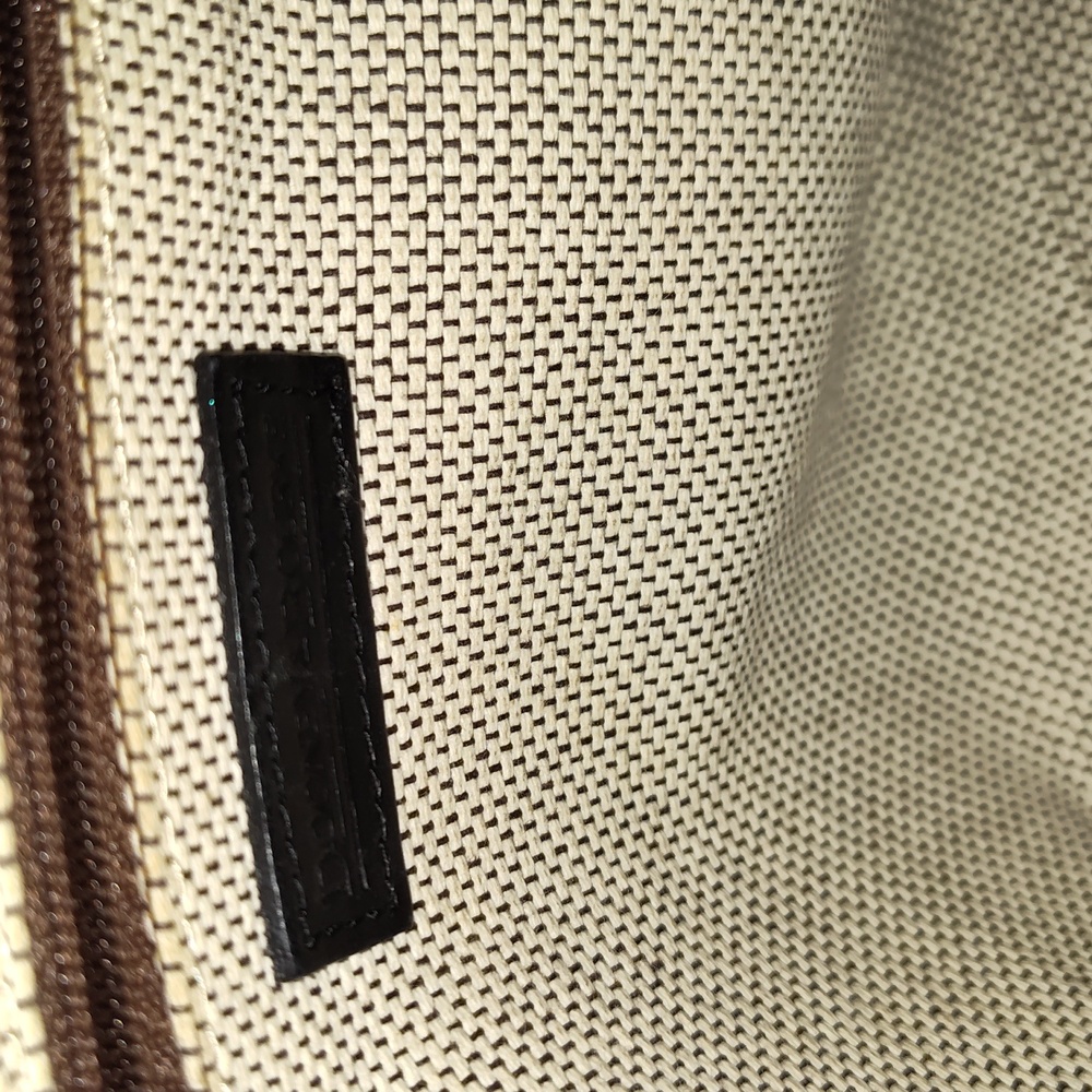 Dooney and Bourke - Picture 12 of 13